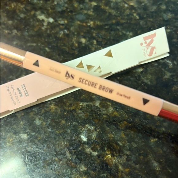 Lys Beauty Secure Brow Eyebrow Pencil in Soft Black BNIB - Picture 15 of 15